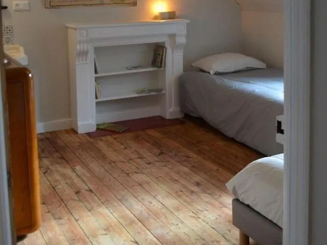 Holiday home 4 Family Home, Walking Distance To The Beach Locquirec